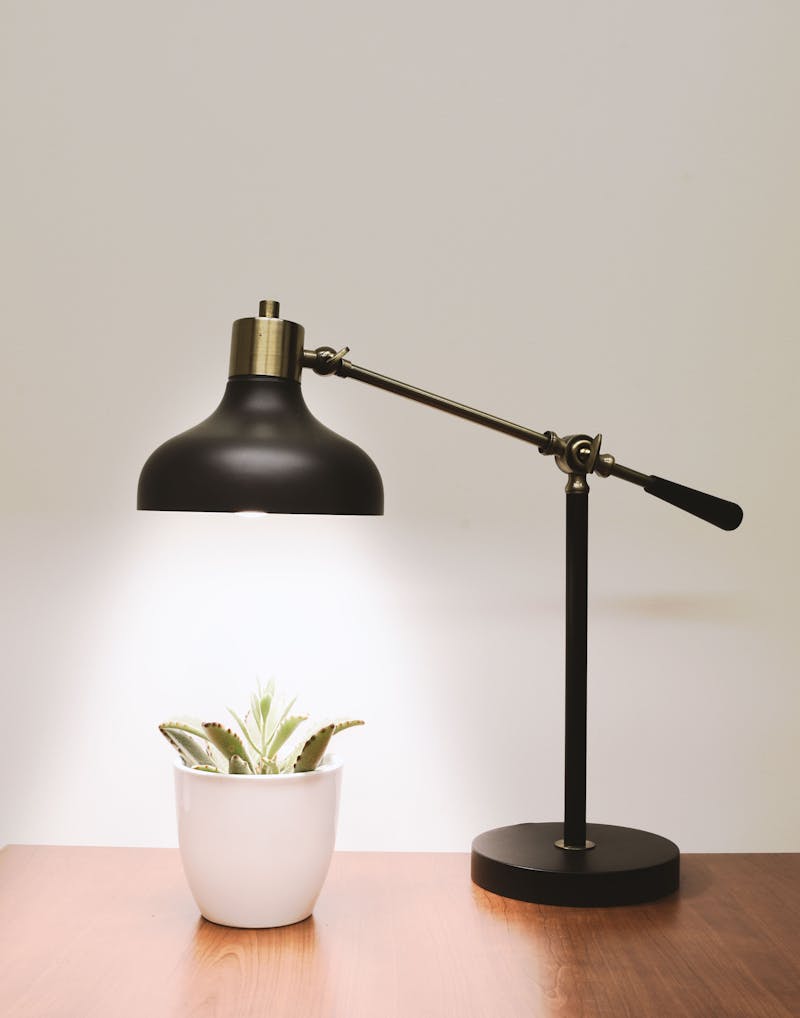 Ceramic table lamps